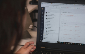 CMS導入・フルスクラッチ